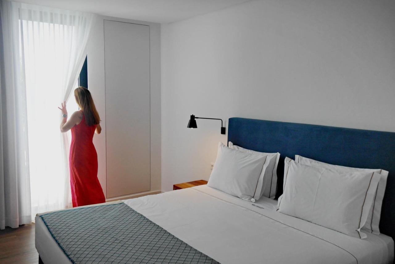 Ponta Delgada Pero Teive Bay Apartments Hotel מראה חיצוני תמונה