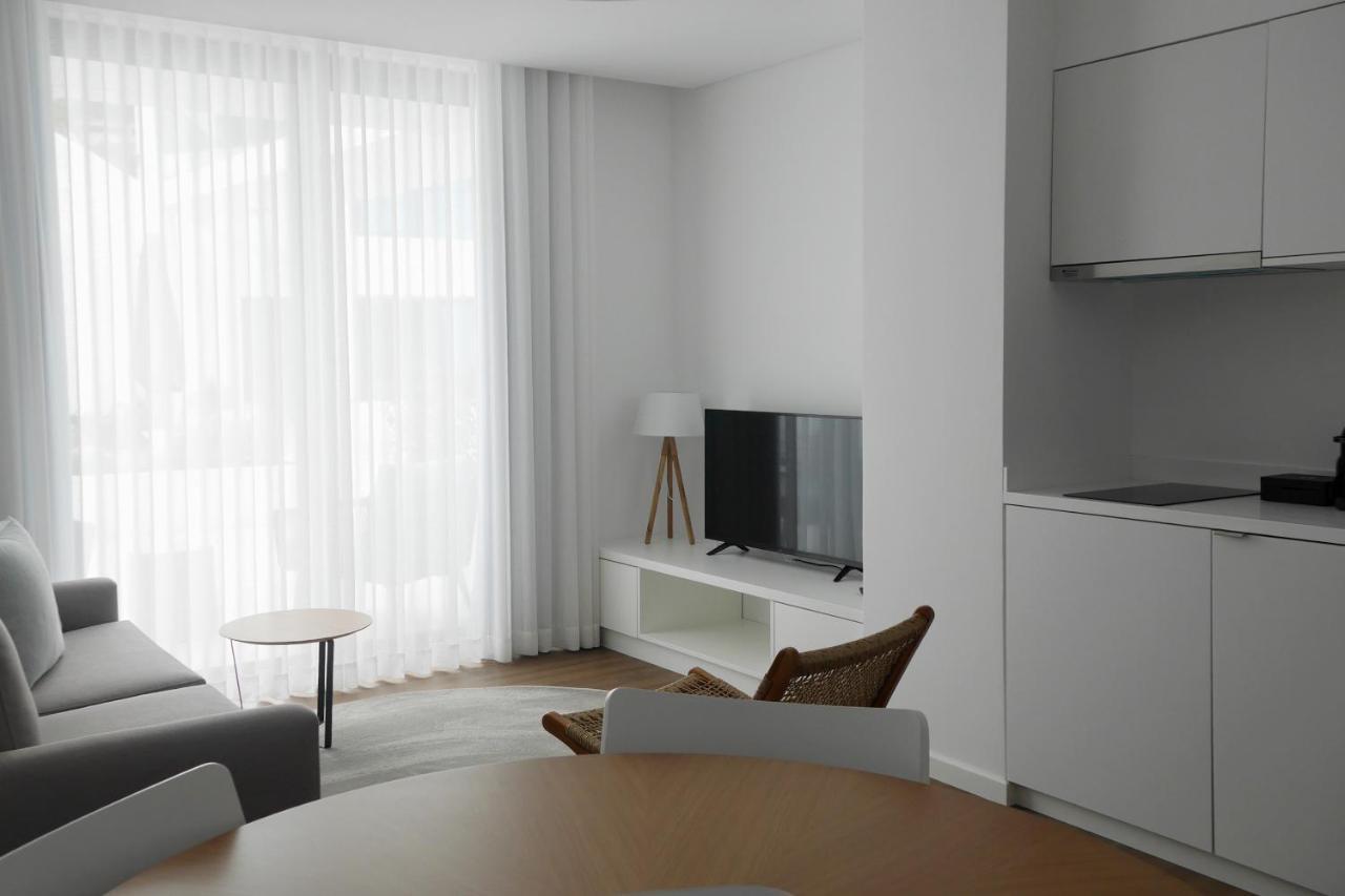 Ponta Delgada Pero Teive Bay Apartments Hotel מראה חיצוני תמונה