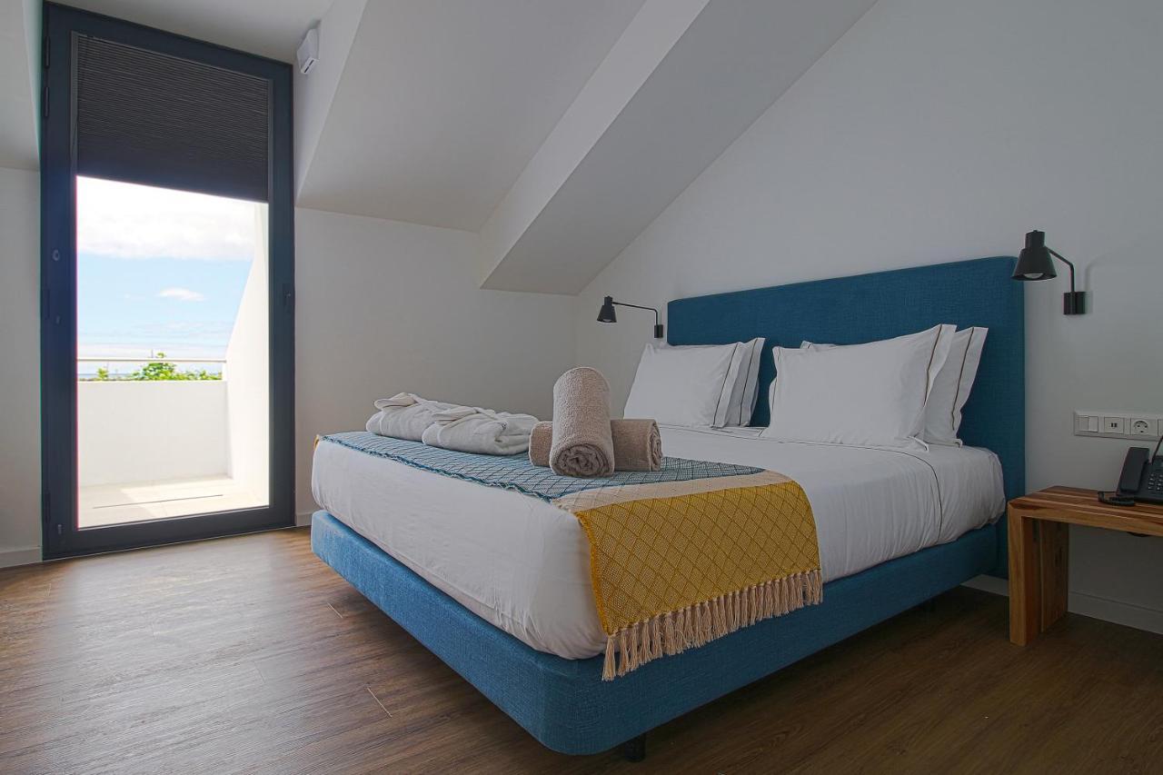 Ponta Delgada Pero Teive Bay Apartments Hotel מראה חיצוני תמונה